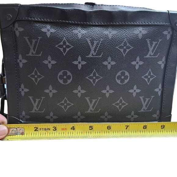Louis Vuitton soft trunk crossbody - Picture 13 of 16